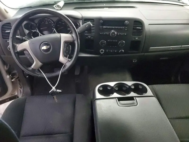 2011 CHEVROLET SILVERADO C1500 LT  