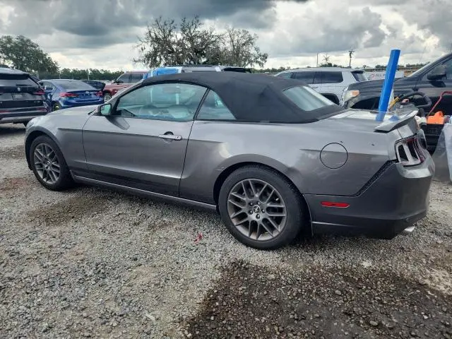 2013 FORD MUSTANG