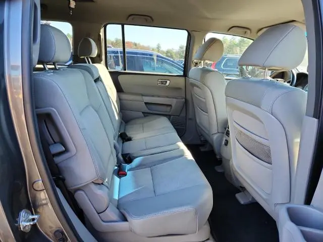 2011 HONDA PILOT LX  