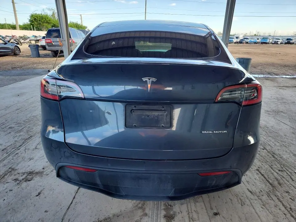 2021 TESLA MODEL Y   