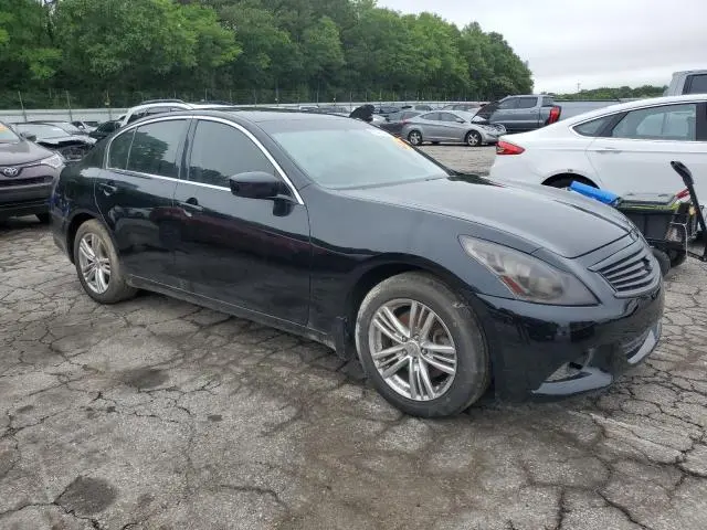 2013 INFINITI G37