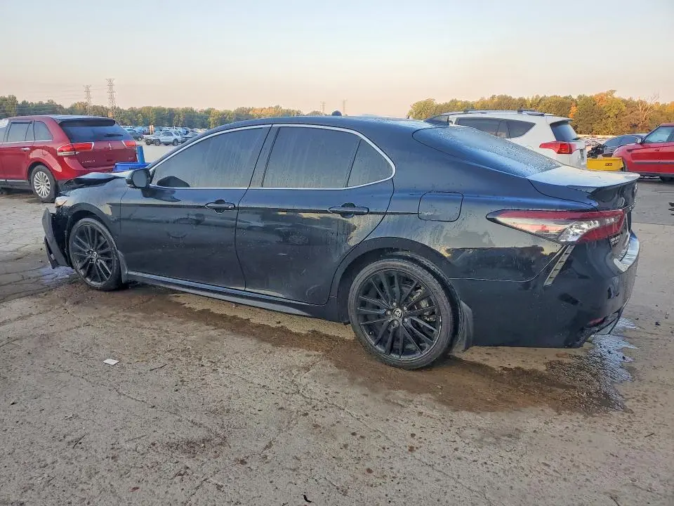 2022 TOYOTA CAMRY XSE  