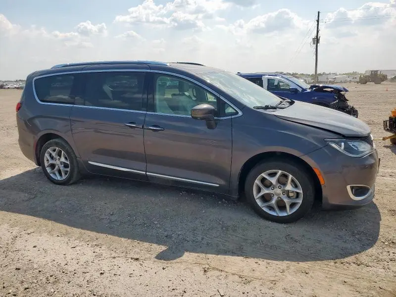 2019 CHRYSLER PACIFICA TOURING L PLUS  