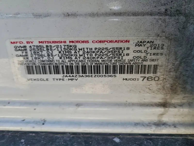 2014 MITSUBISHI OUTLANDER SE  