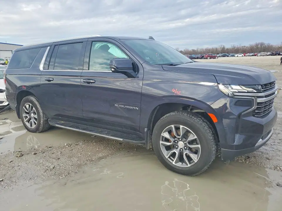 2023 CHEVROLET SUBURBAN K1500 LT  