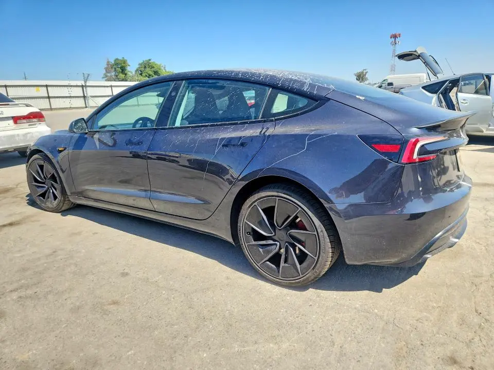 2024 TESLA MODEL 3   