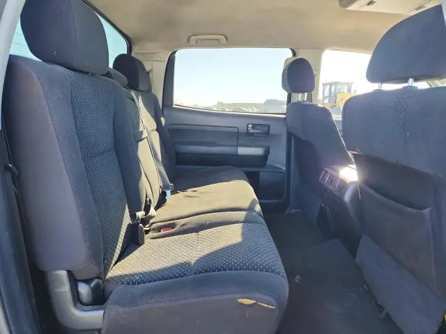 2011 TOYOTA TUNDRA CREWMAX SR5  