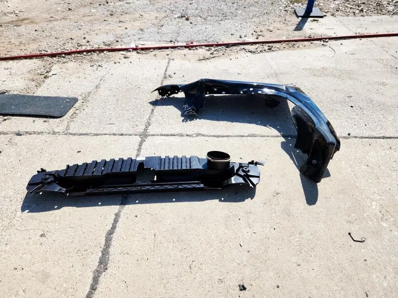 2025 GMC SIERRA K1500 AT4  