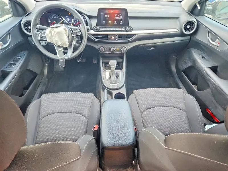2021 KIA FORTE FE  