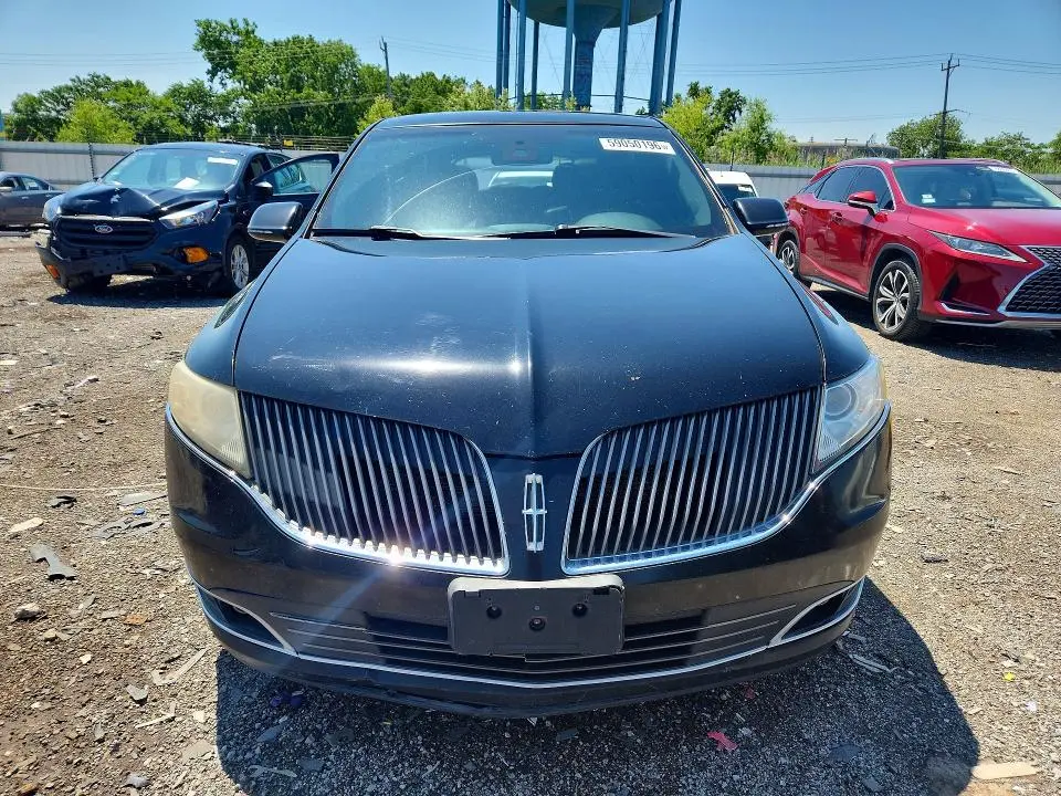 2015 LINCOLN MKT   