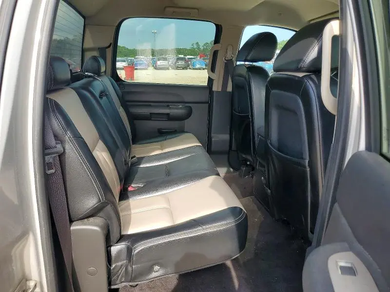 2010 CHEVROLET SILVERADO C1500 LT  