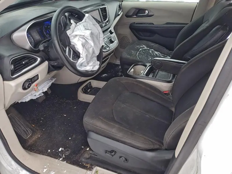 2020 CHRYSLER PACIFICA TOURING  