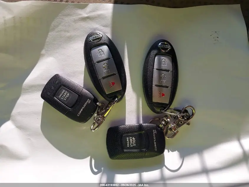 2019 NISSAN PATHFINDER S