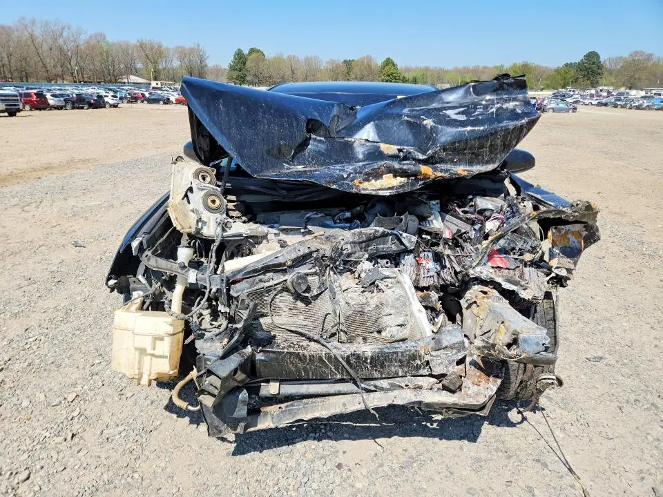 2014 TOYOTA CAMRY XLE  