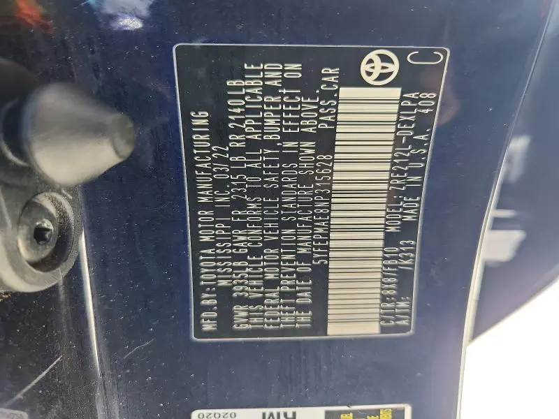 2022 TOYOTA COROLLA LE  