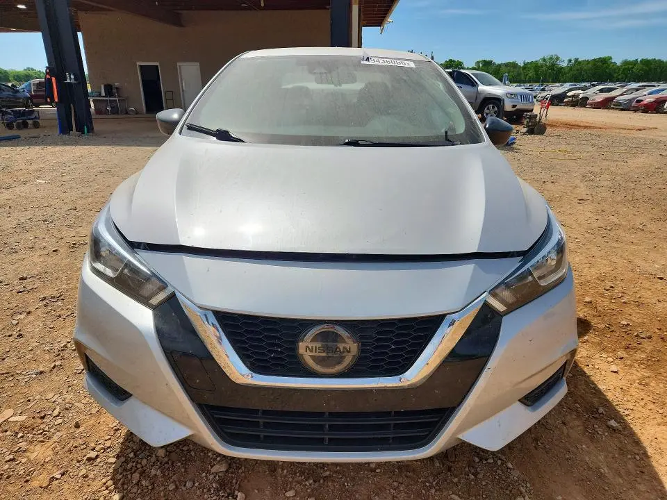 2020 NISSAN VERSA S  