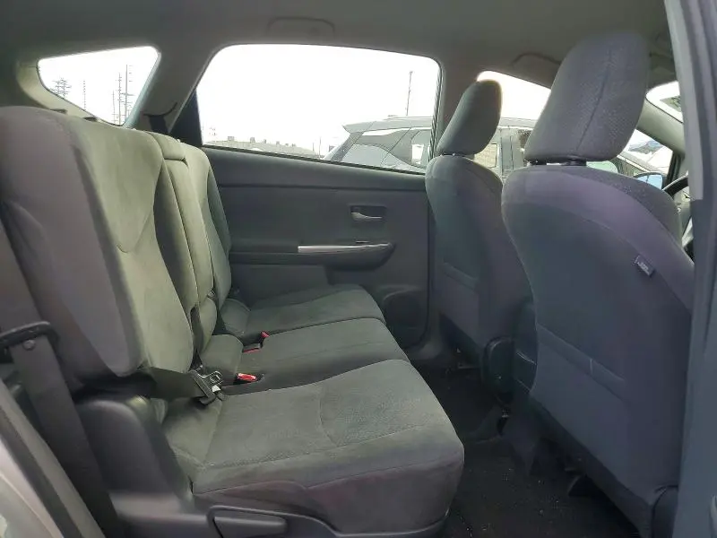 2013 TOYOTA PRIUS V THREE  