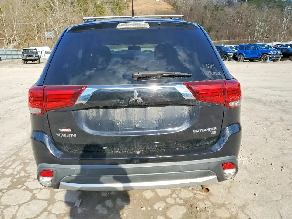 2016 MITSUBISHI OUTLANDER SE  