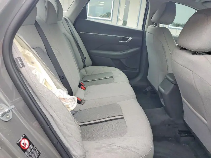 2020 HYUNDAI SONATA SE  