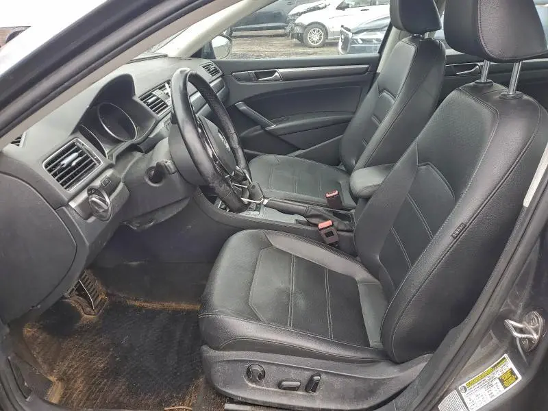 2018 VOLKSWAGEN PASSAT S  