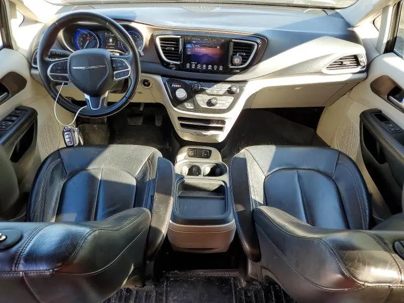 2017 CHRYSLER PACIFICA TOURING L  