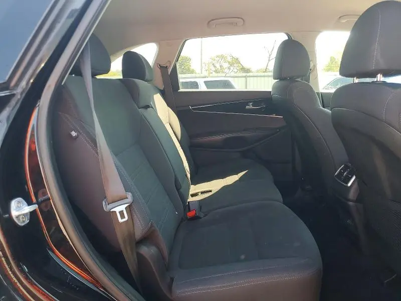 2019 KIA SORENTO L  
