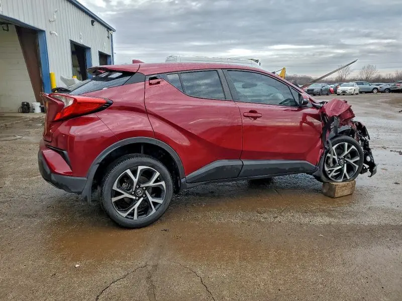 2018 TOYOTA C-HR XLE  