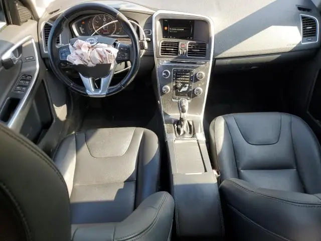 2016 VOLVO XC60 T5 PREMIER  