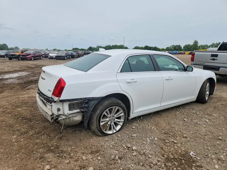 2020 CHRYSLER 300 TOURING  