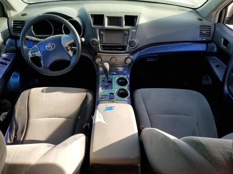 2013 TOYOTA HIGHLANDER PLUS  