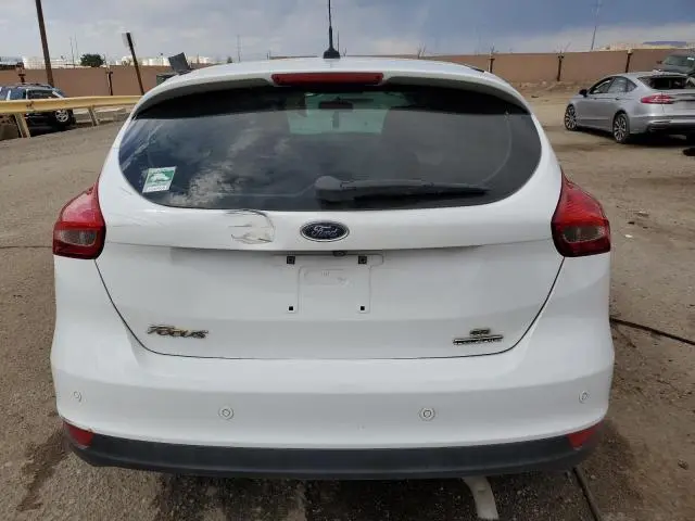 2016 FORD FOCUS SE  