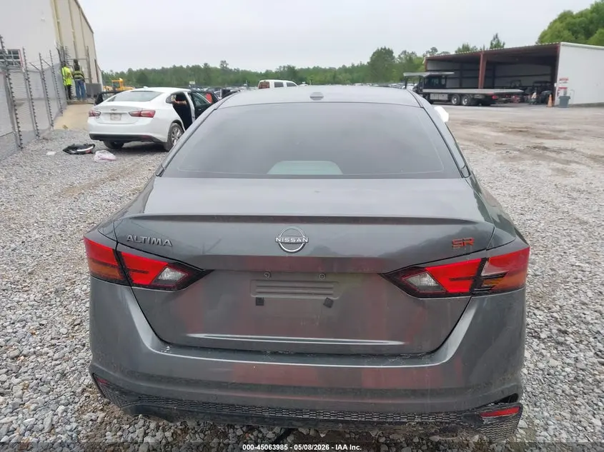 2024 NISSAN ALTIMA SR FWD