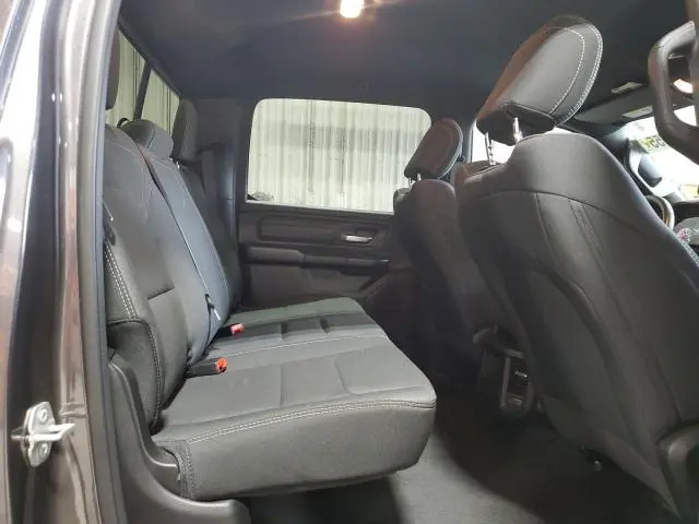 2024 RAM 1500 TRADESMAN  