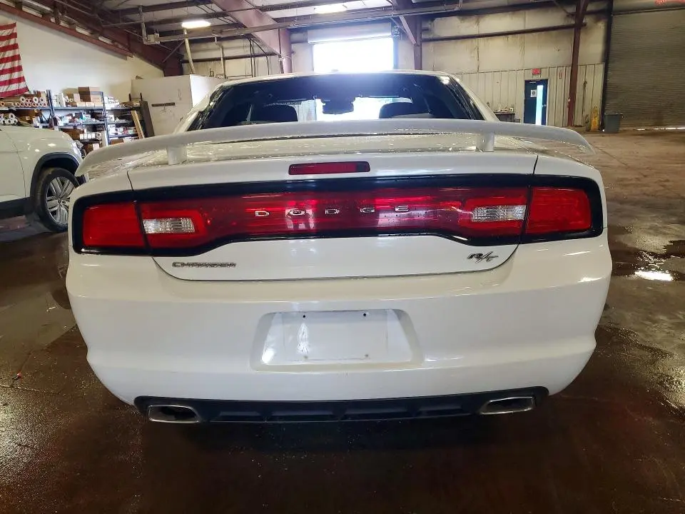2013 DODGE CHARGER R  