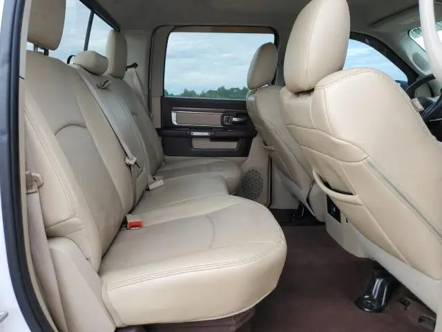 2015 RAM 1500 LARAMIE  