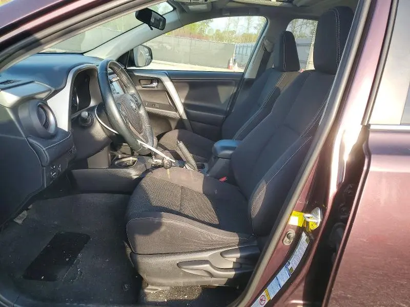 2016 TOYOTA RAV4 XLE  