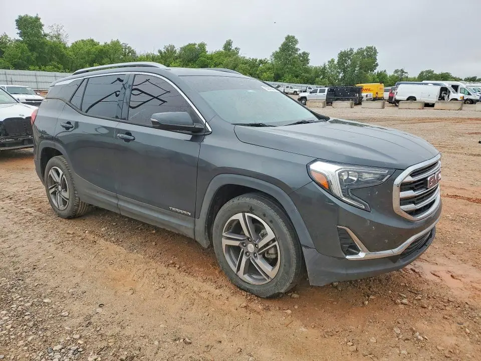2018 GMC TERRAIN SLT  