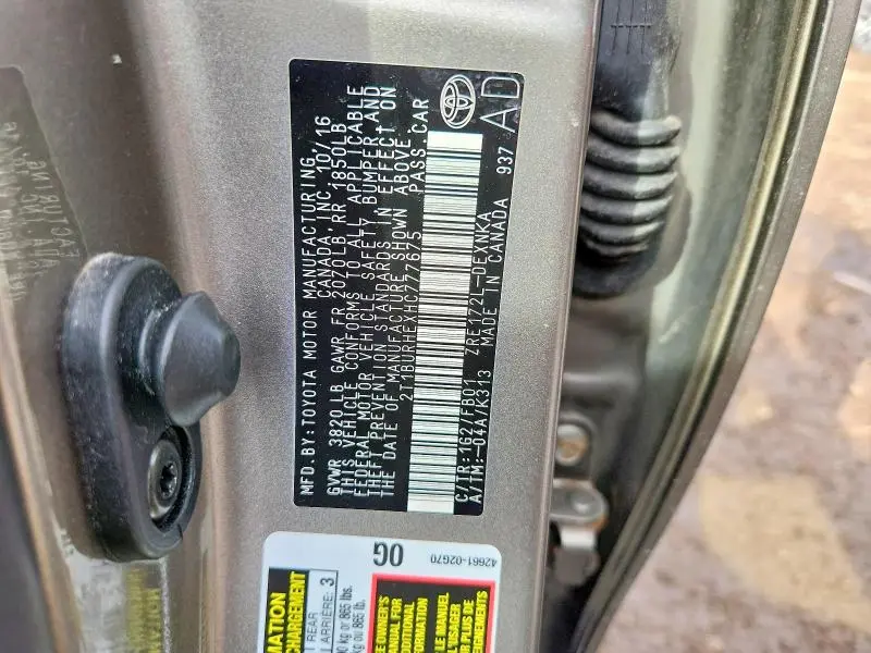 2017 TOYOTA COROLLA LE  