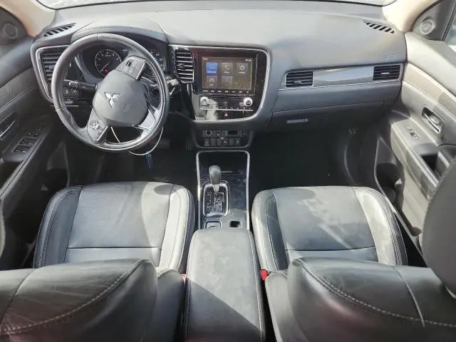2020 MITSUBISHI OUTLANDER SE