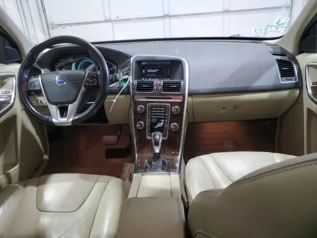 2015 VOLVO XC60 T6 PREMIER+  