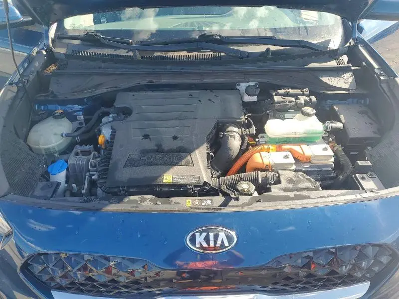 2020 KIA NIRO LX  
