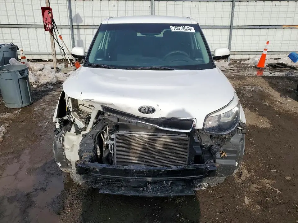 2015 KIA SOUL   