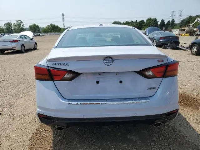 2023 NISSAN ALTIMA SR  