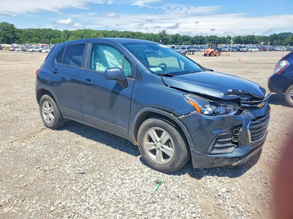 2021 CHEVROLET TRAX LS  