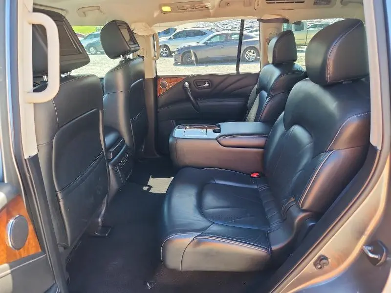 2017 INFINITI QX80 BASE  