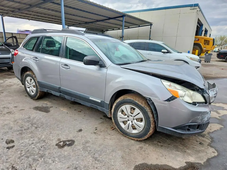 2011 SUBARU OUTBACK 2.5I  