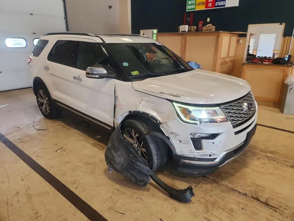 2019 FORD EXPLORER PLATINUM  