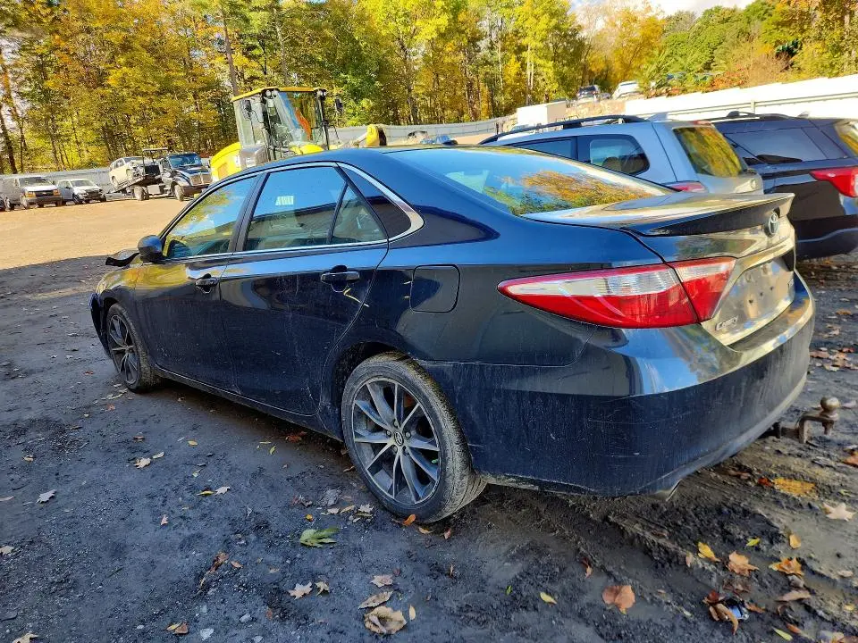 2015 TOYOTA CAMRY XSE V6  