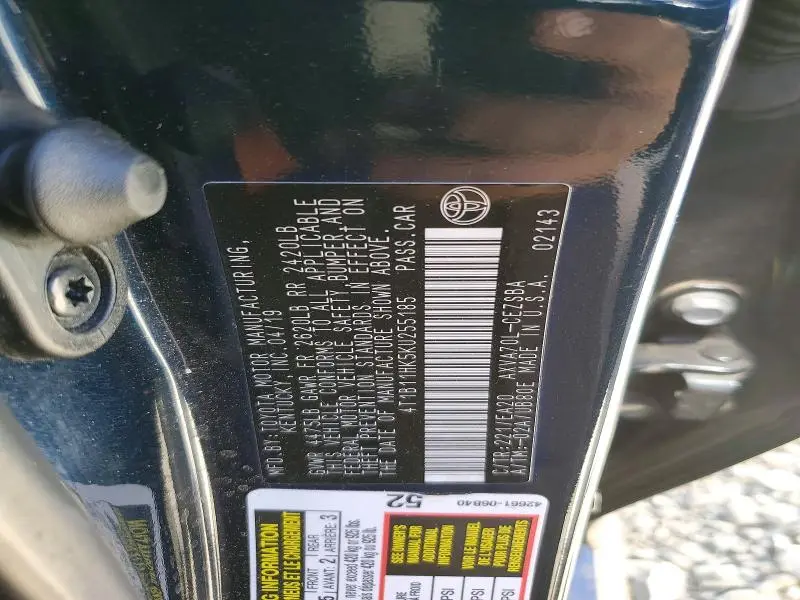 2019 TOYOTA CAMRY SE  