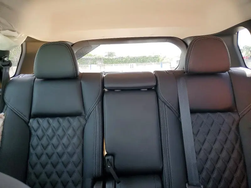 2023 MITSUBISHI OUTLANDER SEL  